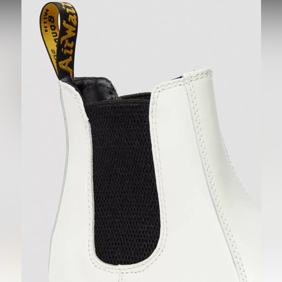 DR. MARTENS Smooth Leather White “Chelsea” Platform Boots - Size 8 - Picture 5 of 9